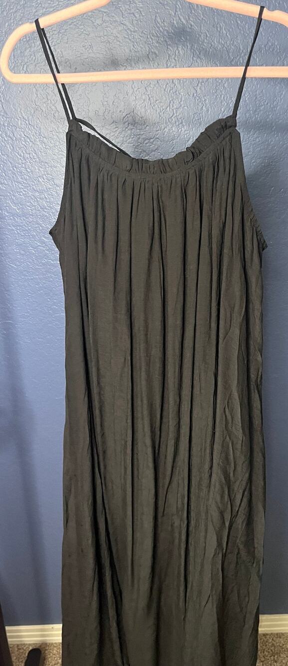 HYFVE Ebony Black Boho Midi Dress spaghetti strap tie back, ruffle collar Small